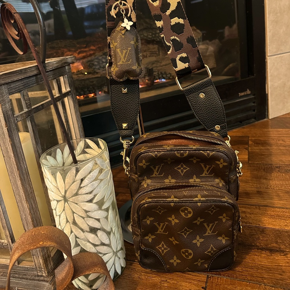 🤎 AMAZONE LV Crossbody! 🤎